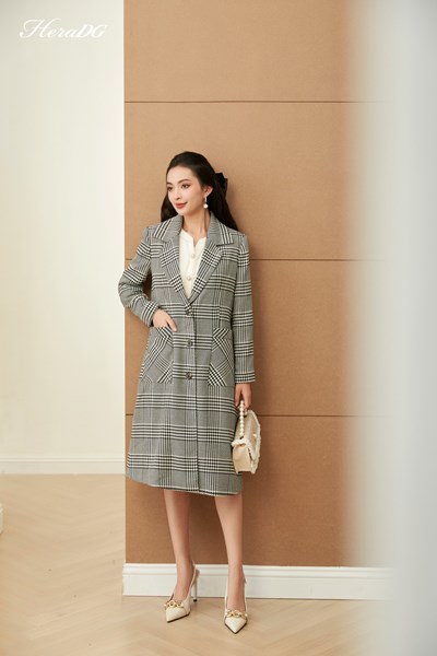 Hiển thị chi tiết cho Áo khoác dáng dài cổ 2 ve Ảnh của Áo khoác dáng dài cổ 2 ve